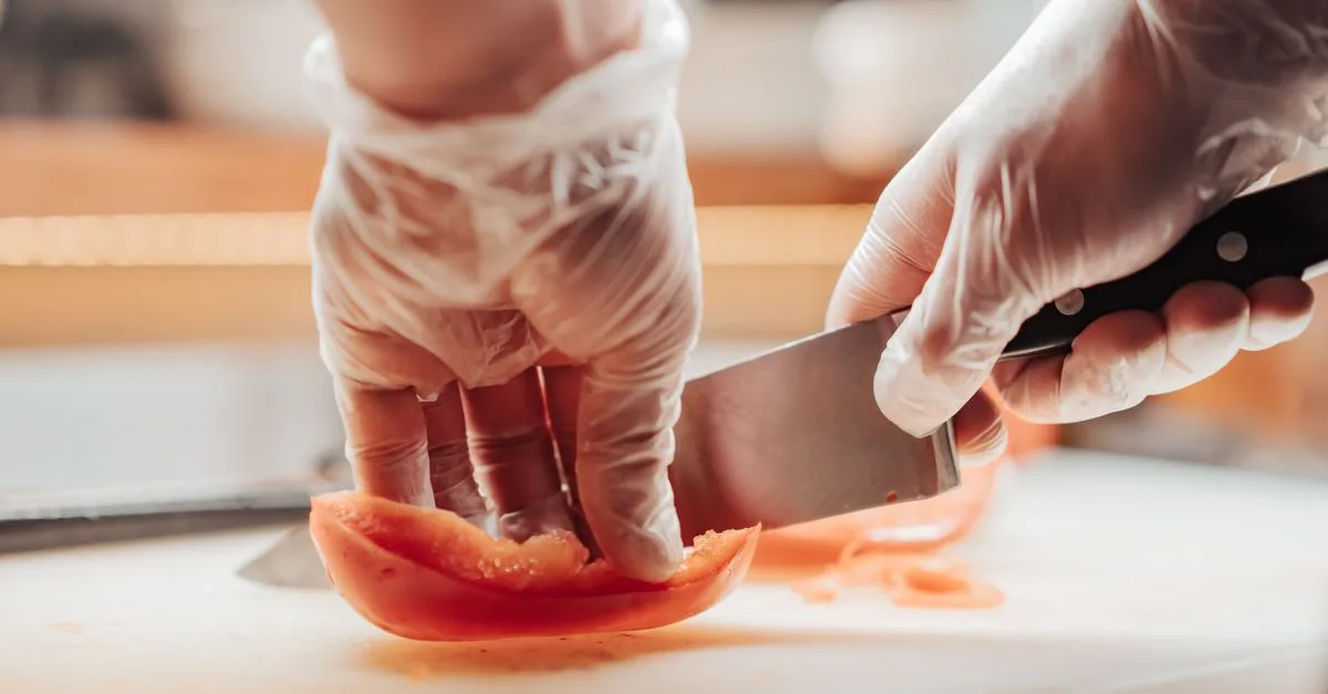 Restaurant Waste Management UAE: The Complete Compliance & Sustainability Guide